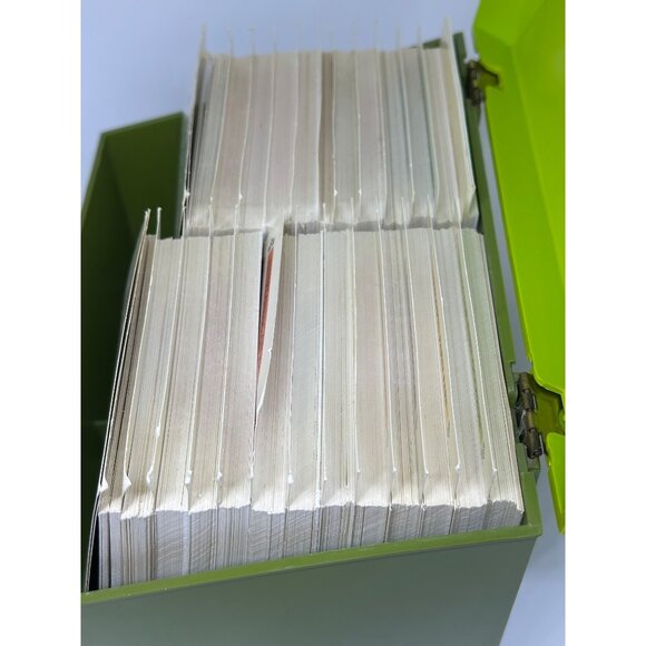 Vintage 70s Retro Betty Crocker Green Recipe Card Library Box Set 8.5x6 Kitchen - Picture 8 of 11